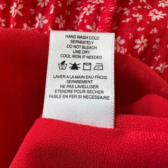 Pleione Ladies Top Sz S Accordion Swing Red White Flowers Sleeveless Lined - Picture 6 of 7